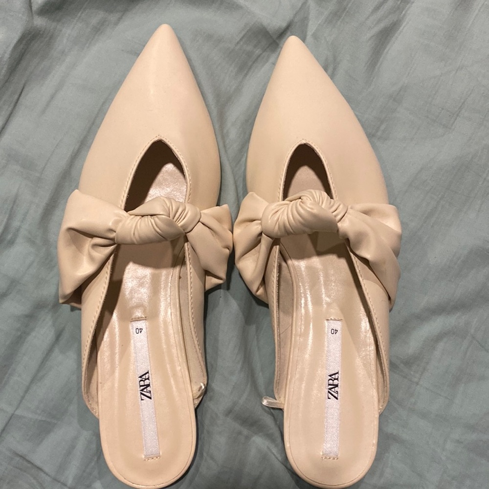 Zara mules with knot